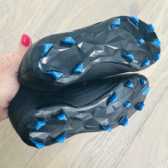 ADIDAS Predator Edge .3 size US 4 black football boots - Picture 7 of 8